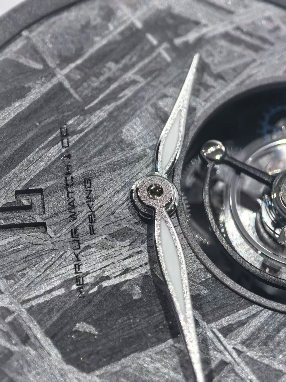 Iron Meteorite Tourbillon Sapphire Mechanical Watch 42mm