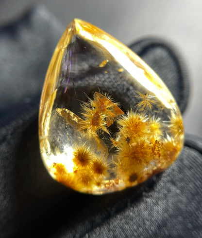 Natural Gold Rutilated Quartz Pendant Flower 21.7*18*9mm Water Drop Rutilated Quartz Jewelry Flower Men Women Brazil AAAAAAA